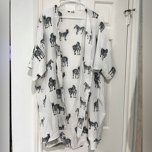SHEIN Curve Zebra Black and White Kimono